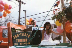Kathy Perry on a parade float.