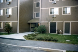 Robert Geremia’s apartment building as photographed in 1986.
